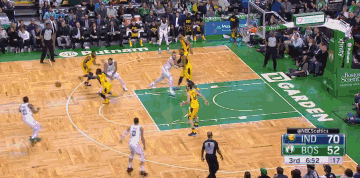 半场战报：莱切2-0都灵，班达建功，拉萨纳-库利巴利破门（半场：莱切2-0领先都灵，班达、拉萨纳-库利巴利相继破门）