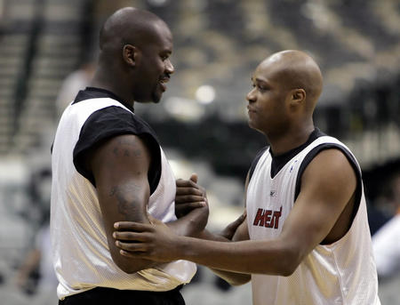 德媒：瓦茨克59%支持率当选多特主席，面临团结俱乐部的挑战（德媒：瓦茨克获59%选票当选多特主席，团结俱乐部成挑战）