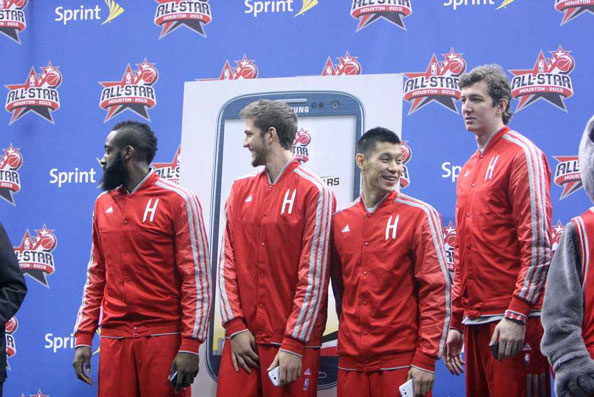 格瓦迪奥尔：我自己一个人住在曼市，足球对我来说就是一切（格瓦迪奥尔：独居曼彻斯特，足球是我生命的全部）