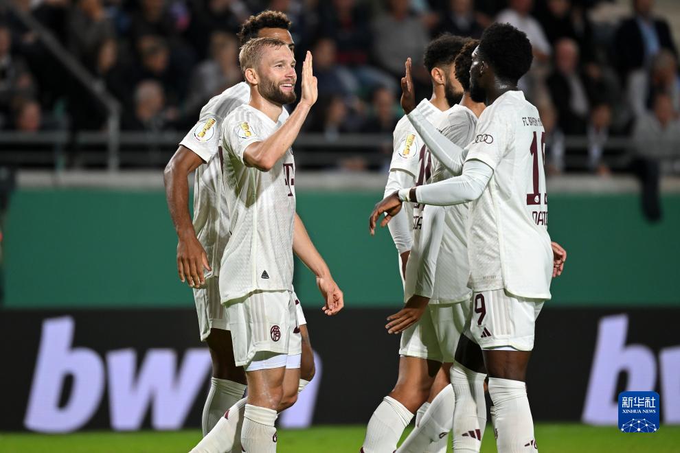 罗体：莫拉塔与妻子再陷情感危机，两人都删了简介中对方信息（罗马体育报：莫拉塔与妻子感情再起波澜，双方均已从简介删除彼此信息）