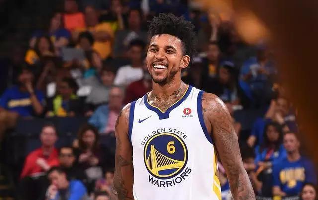 恭喜邵佳一！国足喜添一位新门神，一己之力征服一群外国主力球员（邵佳一传来喜讯：国足迎新门神，凭一己之力震慑多名外籍主力）