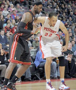 只活跃在美 只活跃在美